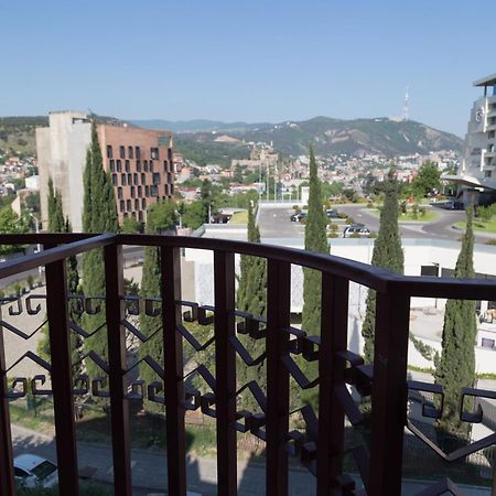 Begi Hotel Tbilisi Exterior photo
